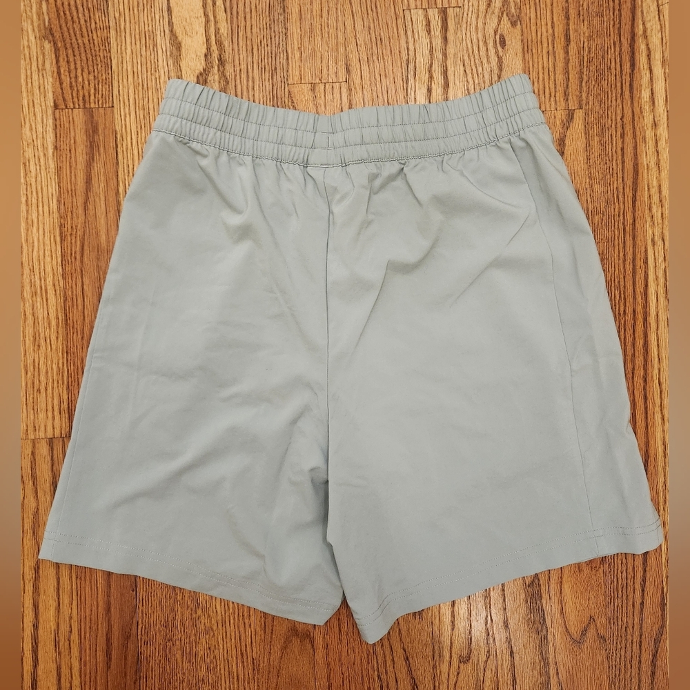 Puma Gray Athletic Shorts Lightweight Elastic Waist, Size: Medium - Picture 6 of 6